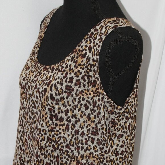 Chico's Size 2 Animal Print Sparkly Accented Top - Picture 8 of 10